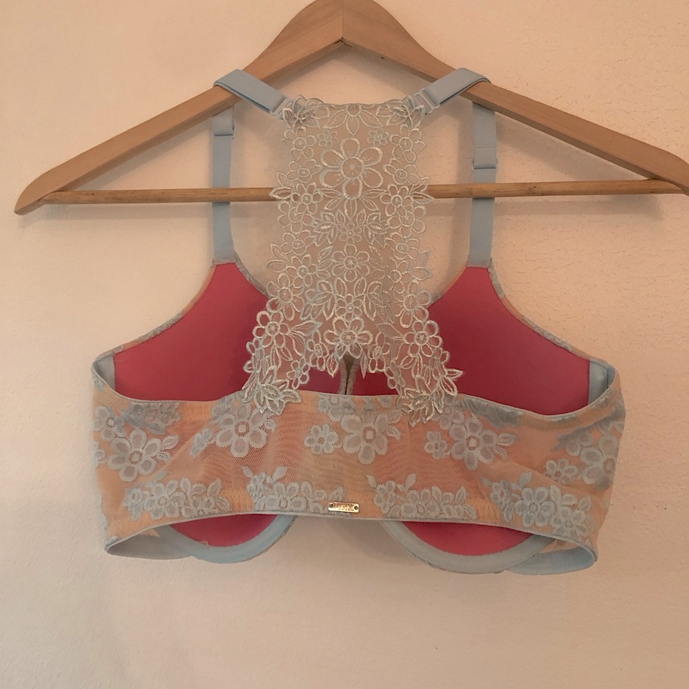 Victoria’s Secret PINK Cream & Baby Blue Lace Snap Front Push-up Racerback Bra - Picture 3 of 13